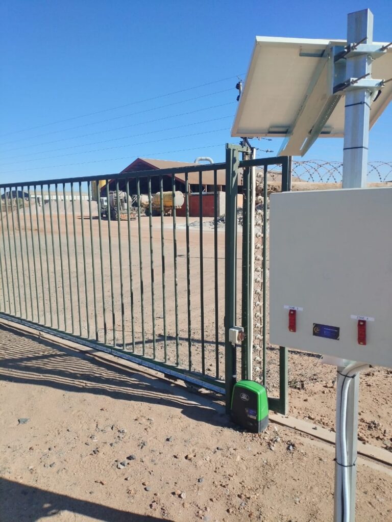 Electric fencing in wellington paarl riebeek malmesbury cape town install and repair gate motor garage door opener intercom system alarm system automatic gate openers